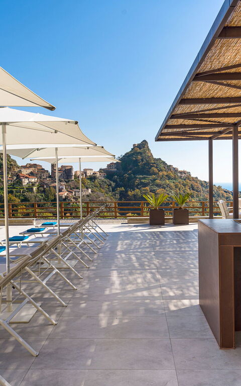 Zagara Bianca: Building Exterior, Outdoor, Pool