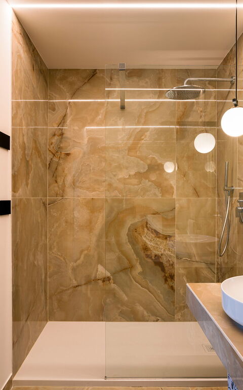 Zagara Bianca: Bathroom