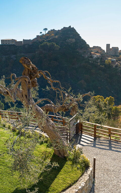 Zagara Bianca: Building Exterior, Garden, Outdoor, Scenic View