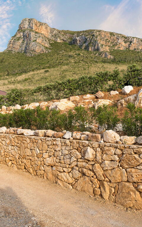 Villa Dolce: Building Exterior, Main Entrance, Outdoor