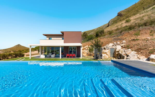 Villa Dolce: Building Exterior, Garden, Outdoor, Pool, Scenic View