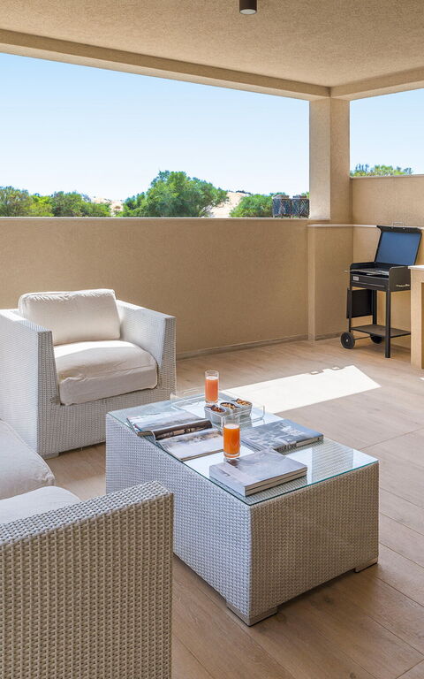 Casa Dafne: Balcony / Terrace / Patio, Building Exterior, Outdoor