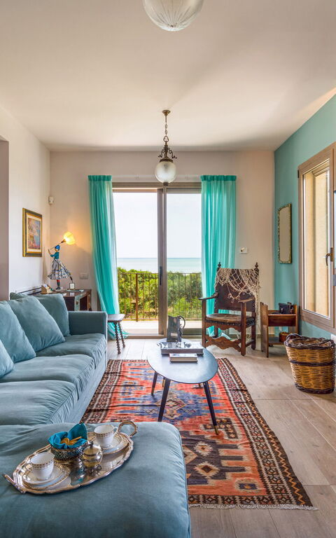 Casa Dafne: Living Room