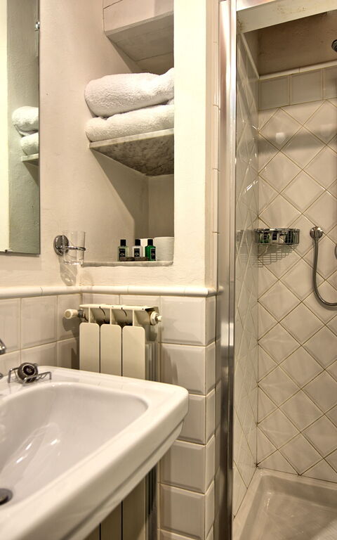 Villa Cona: Bathroom