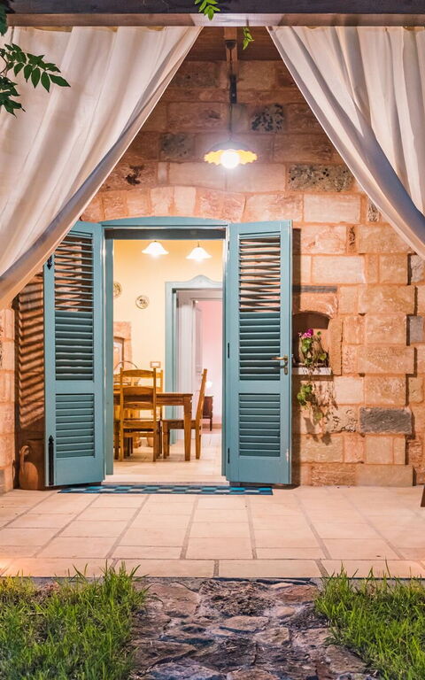 Villa Astrea: Balcony / Terrace / Patio, Building Exterior, Garden, Outdoor