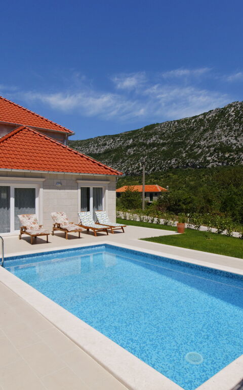 Villa Zupa: Balcony / Terrace / Patio, Outdoor, Pool