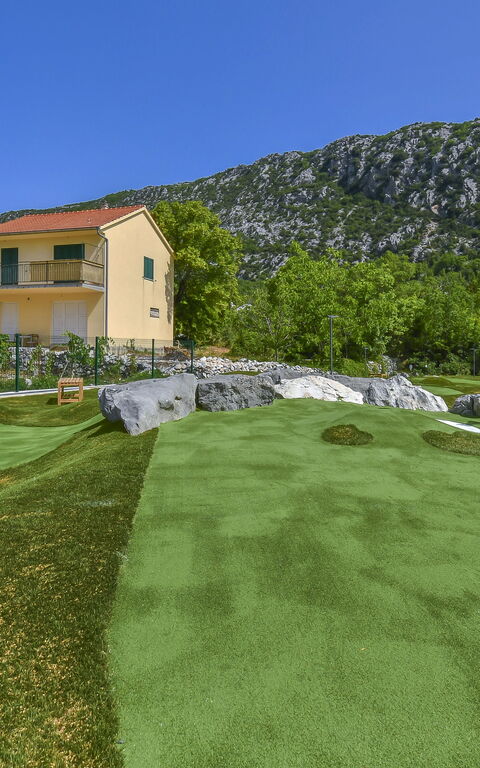 Villa Zupa: Activities