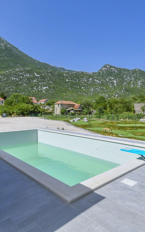Villa Roglic: Outdoor, Pool