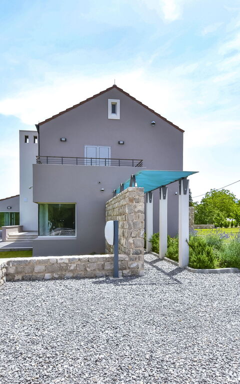 Villa Jure: Balcony / Terrace / Patio, Building Exterior, Garden