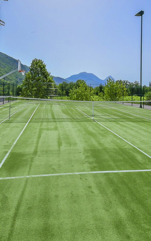 Villa Jure: Activities