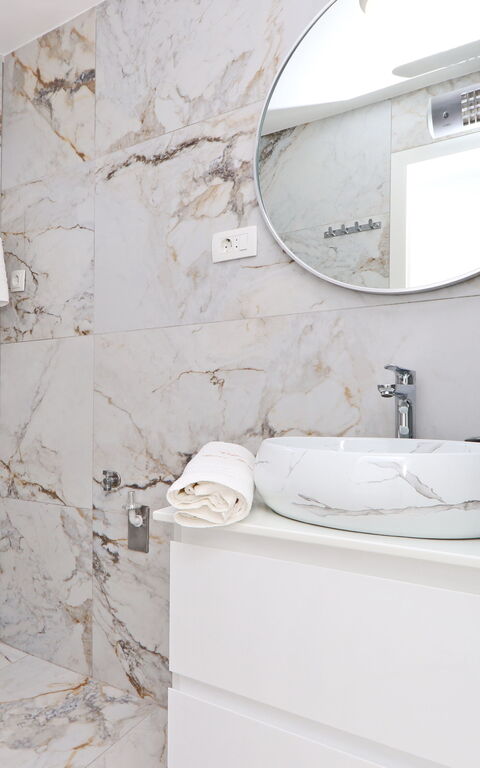 Villa Emerald: Bathroom