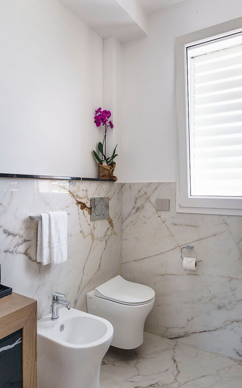 Grand Tour Villa: Bathroom