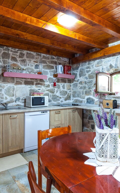 Villa Azurit: Dining Room, Kitchen