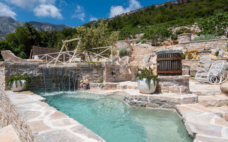 Villa Azurit: Balcony / Terrace / Patio, Hot Tub