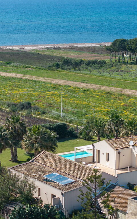 Villa Casale: Pool, Scenic View