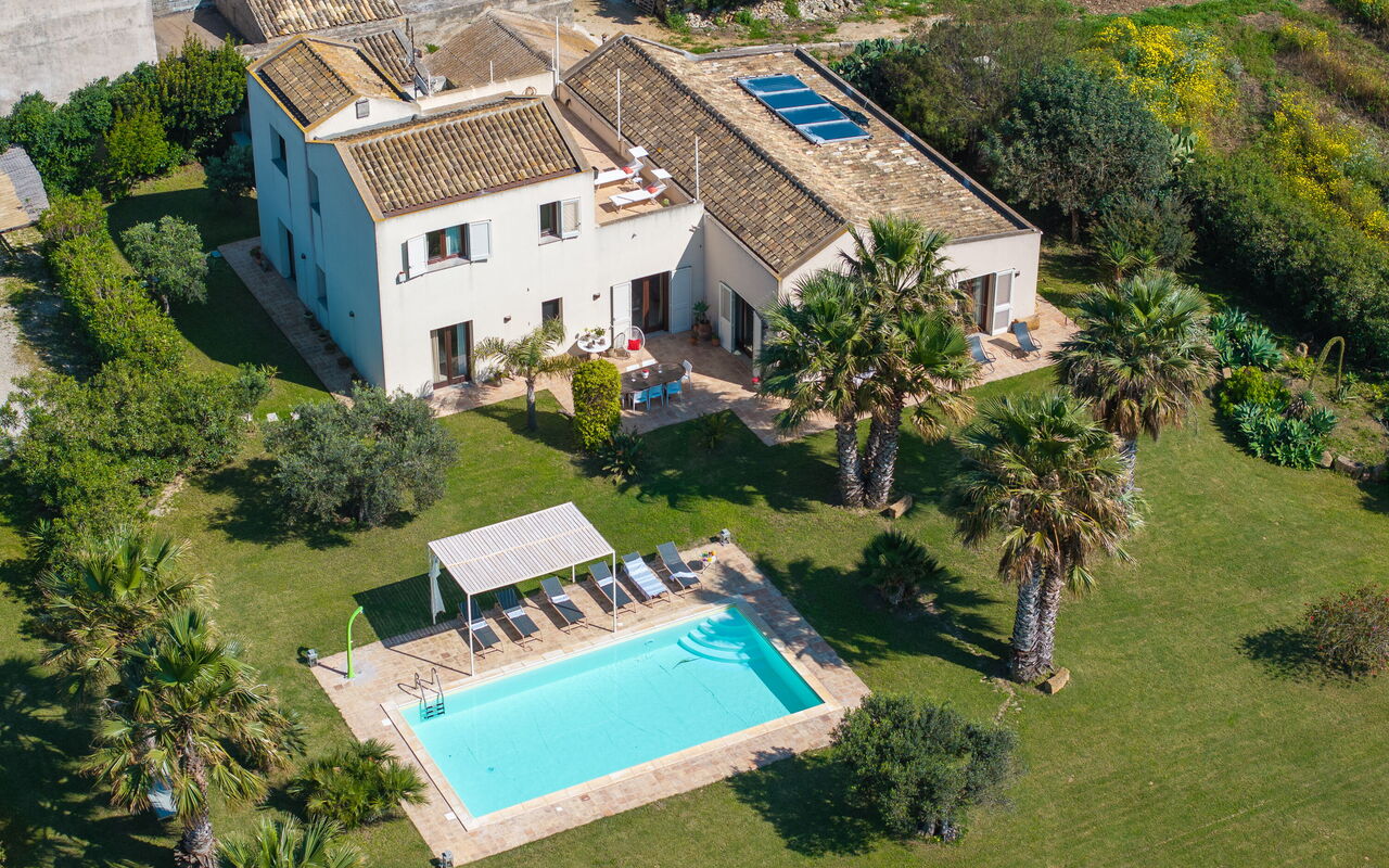 Villa Casale: Garden, Pool