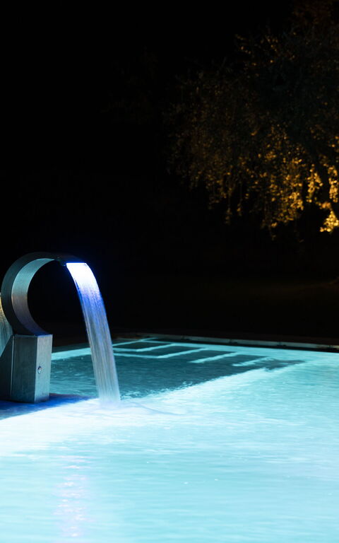 Villa Acquaviva: Outdoor, Pool