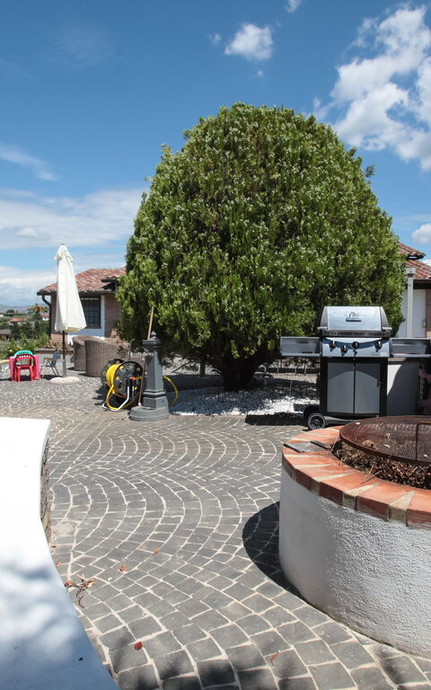 Villa Antici: Building Exterior, Outdoor