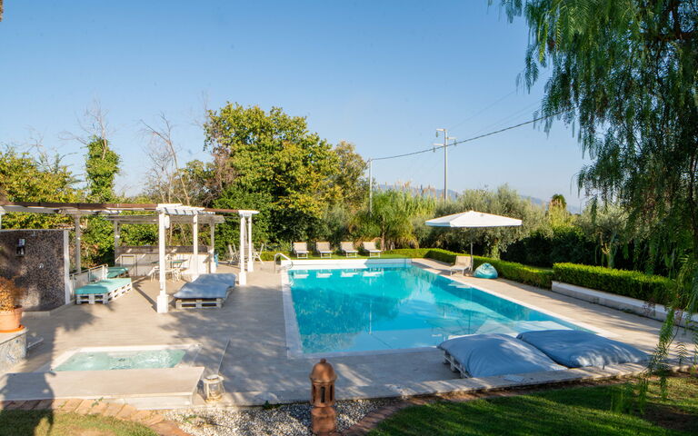 Villa Antici: Building Exterior, Outdoor, Pool