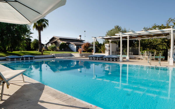 Villa Antici: Building Exterior, Outdoor, Pool