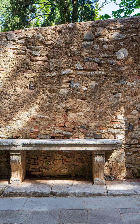 Torre Di Serre: Facilities, Outdoor