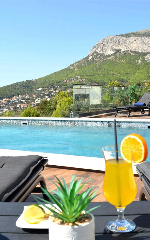 Villa Nikta: Balcony / Terrace / Patio, City, Outdoor, Pool