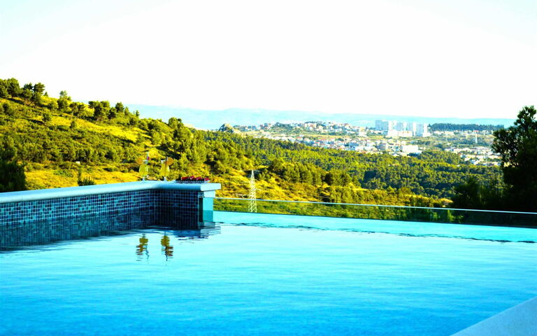 Villa Nikta: City, Pool