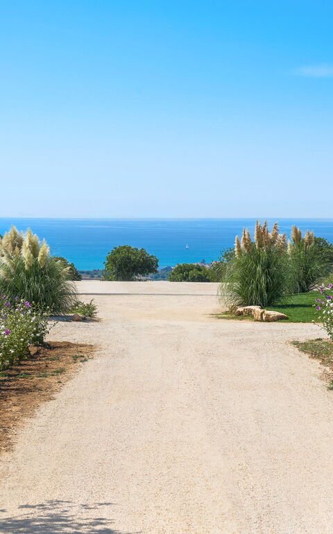 Gelso Bianco: Building Exterior, Outdoor, Scenic View