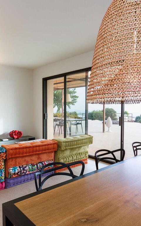 Gelso Bianco: Dining Room, Living Room