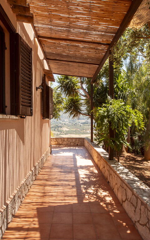 Villa Petra: Garden, Outdoor