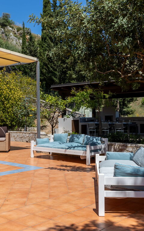 Villa Petra: Building Exterior, Outdoor