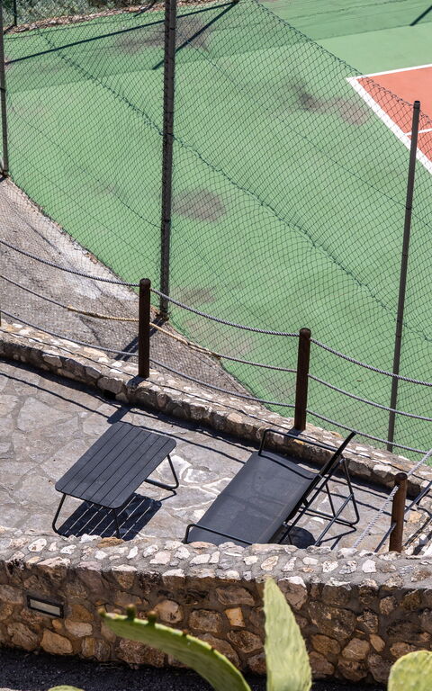 Villa Petra: Building Exterior, Outdoor