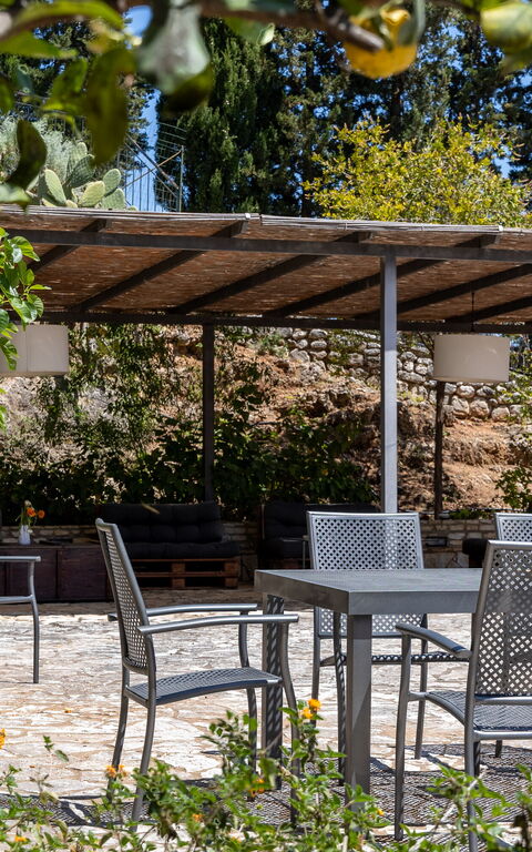 Villa Petra: Building Exterior, Outdoor