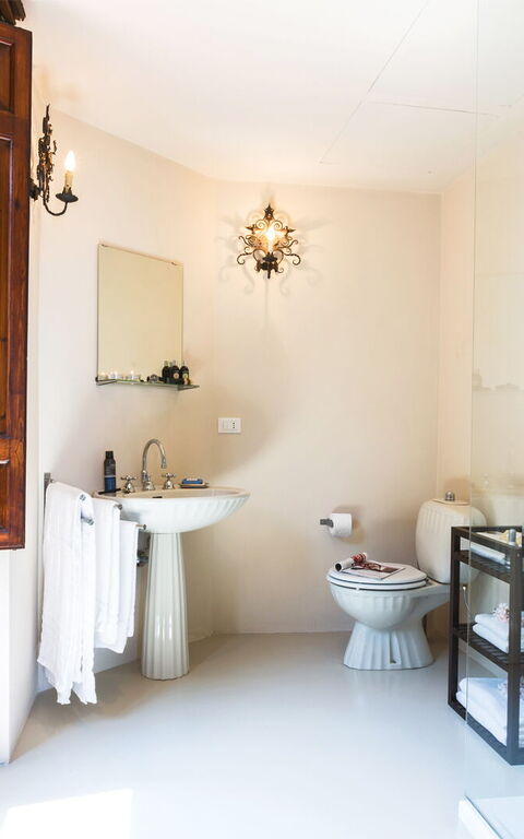 Villa Bellasia: Bathroom