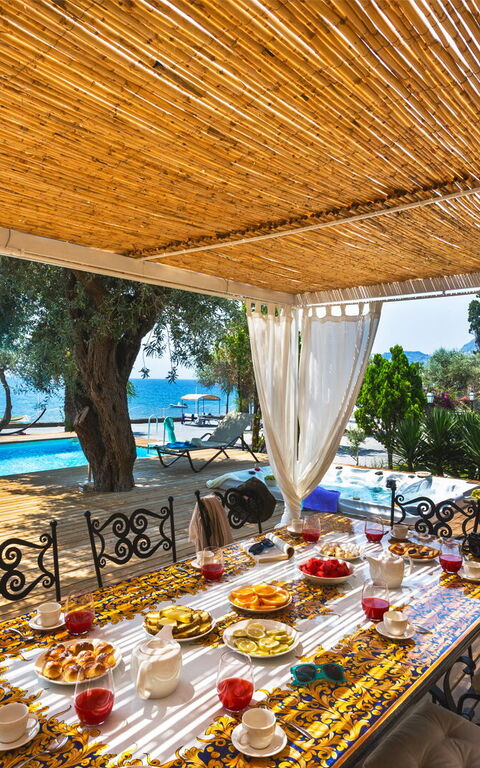 Villa Bellasia: Building Exterior, Outdoor