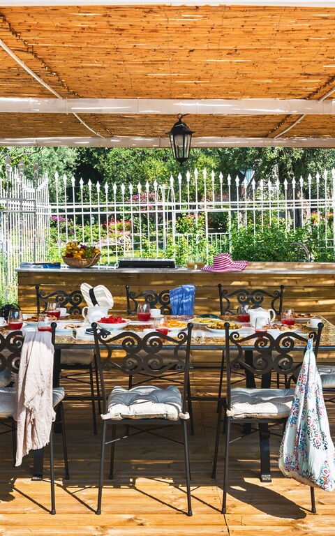 Villa Bellasia: Building Exterior, Outdoor