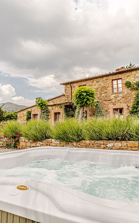 Chateau La Siroque: Building Exterior, Garden, Hot Tub, Outdoor