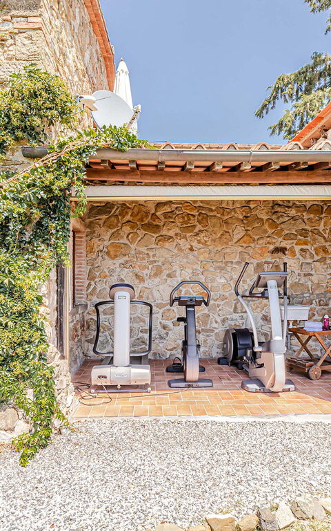 Chateau La Siroque: Building Exterior, Outdoor