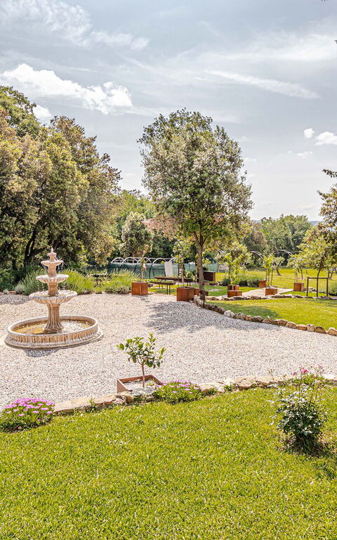 Chateau La Siroque: Building Exterior, Garden, Outdoor