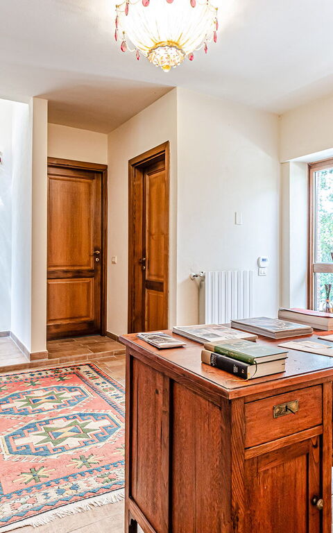 Chateau La Siroque: Living Room