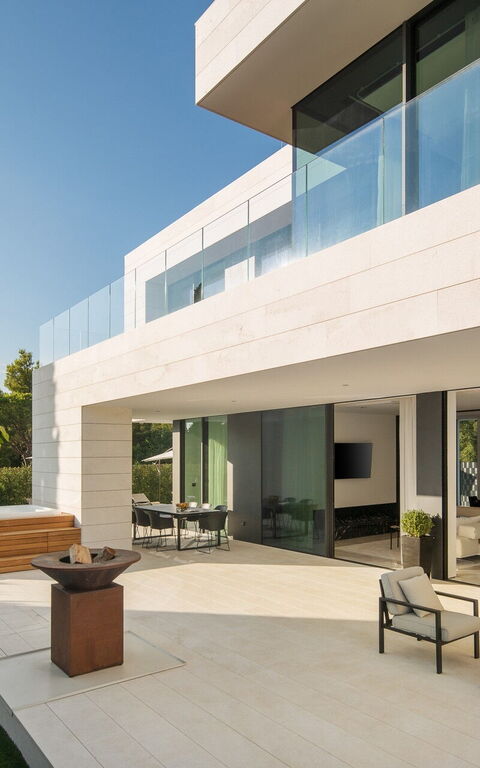 Orvas Villa 82: Balcony / Terrace / Patio, Building Exterior, Hot Tub, Outdoor