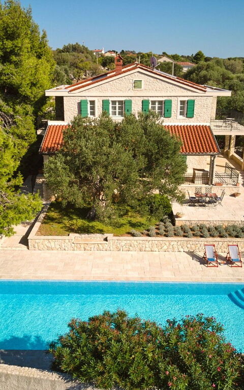 Orvas Villa 189: Balcony / Terrace / Patio, Building Exterior, Garden, Pool