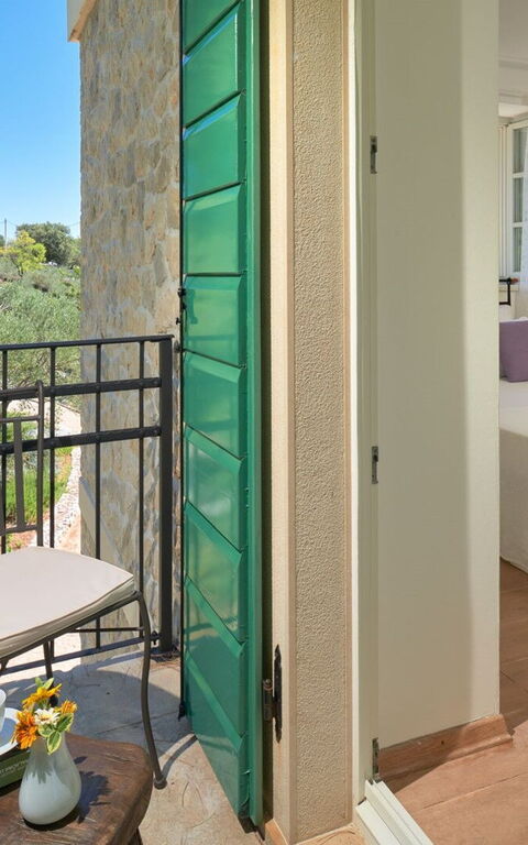 Orvas Villa 189: Balcony / Terrace / Patio, Bedroom