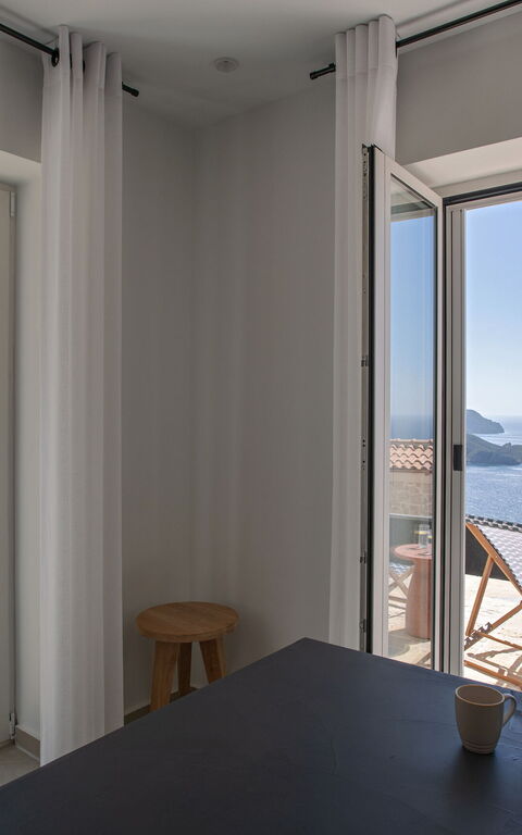 Villa Thea Mare Levantes: Dining Room, Kitchen, Scenic View