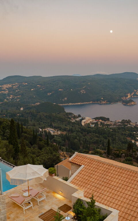 Villa Thea Mare Levantes