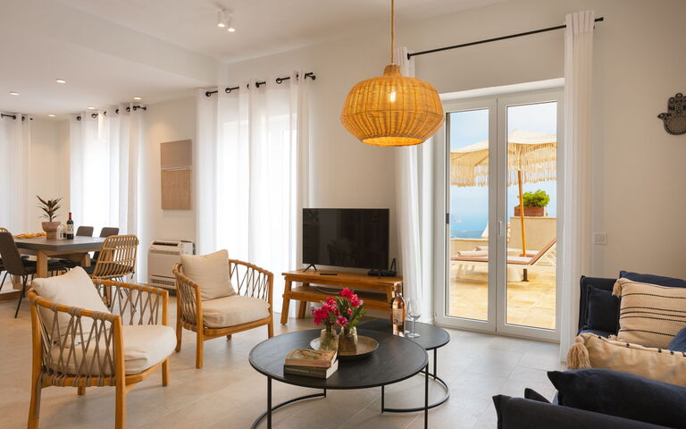 Villa Thea Mare Levantes: Living Room