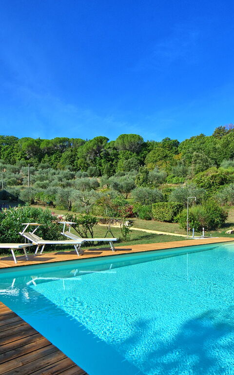 Torre: Garden, Outdoor, Pool