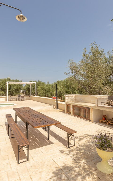 Villa Dolcevivere: Balcony / Terrace / Patio, Building Exterior, Outdoor, Summer