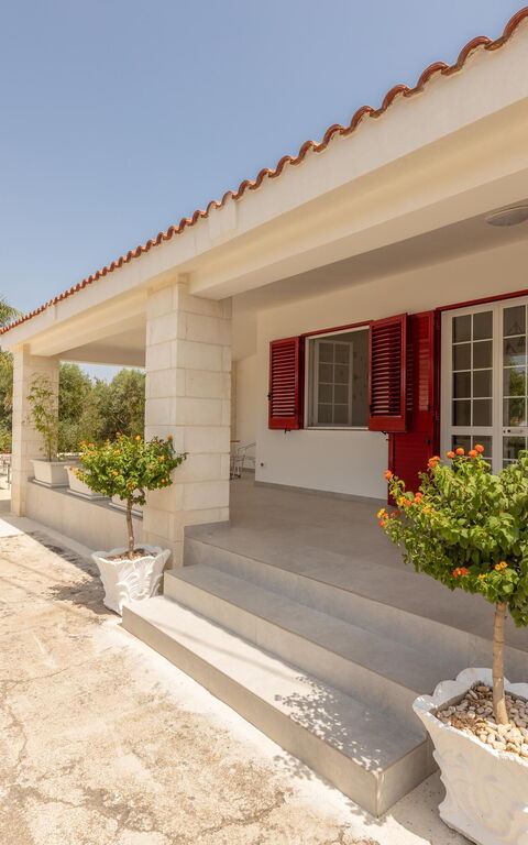 Villa Dolcevivere: Building Exterior, Garden, Outdoor, Summer