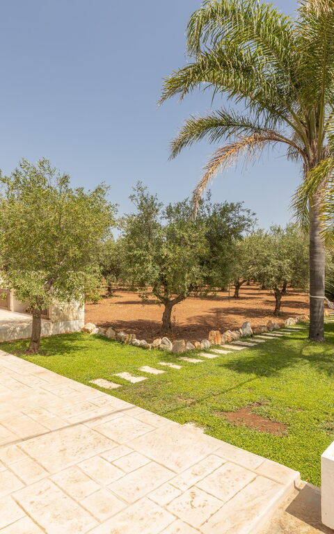 Villa Dolcevivere: Building Exterior, Garden, Outdoor, Summer